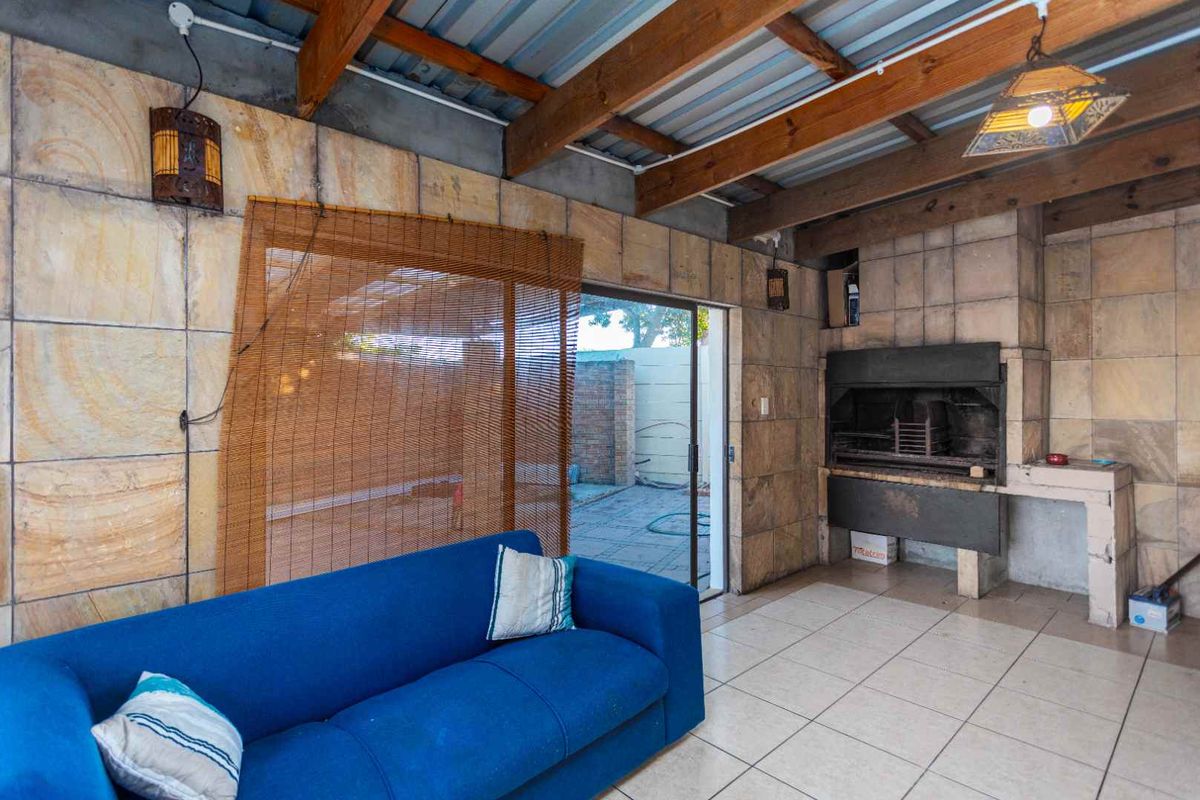 Blissful Duel Living Home For Sale In Bothasig - Photo 4