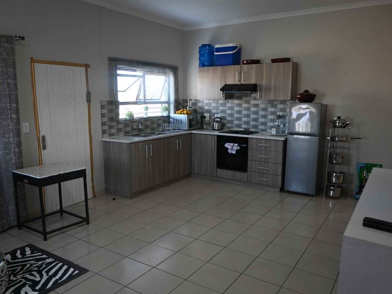 ✨ Charming 2-Bedroom Home for Sale- Osona Village ✨ - Photo 3