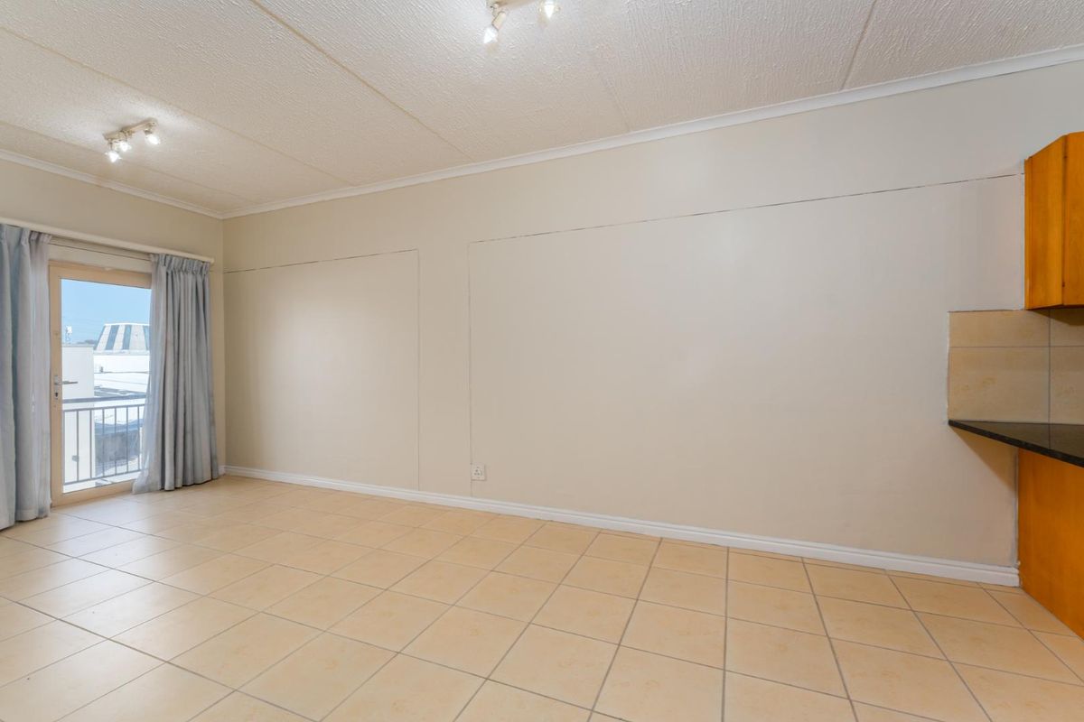 Ideal for First-Time Buyers or Investors - Photo 3
