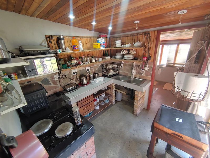 Income-Generating Smallholding with Multiple Rental Units, Workshops & Equestrian Facilities - Photo 9