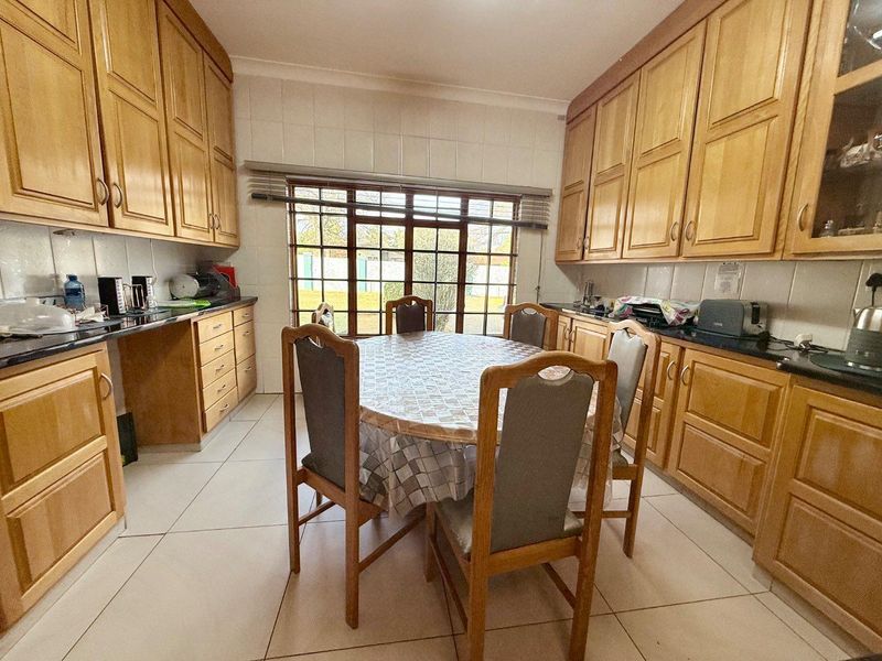 4 bedroom House for sale In vryheid - Photo 7