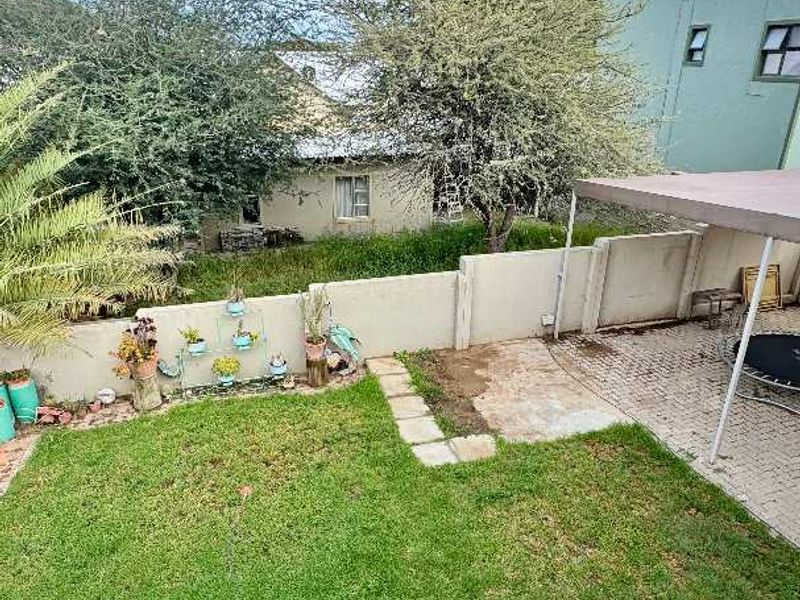 Sole Mandate - Photo 10