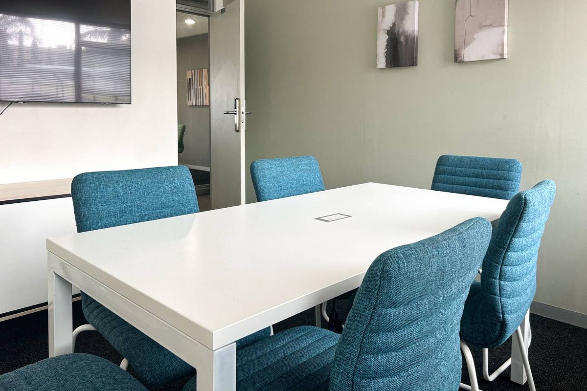 Flexible office memberships in Regus Secure Office Park - Photo 5