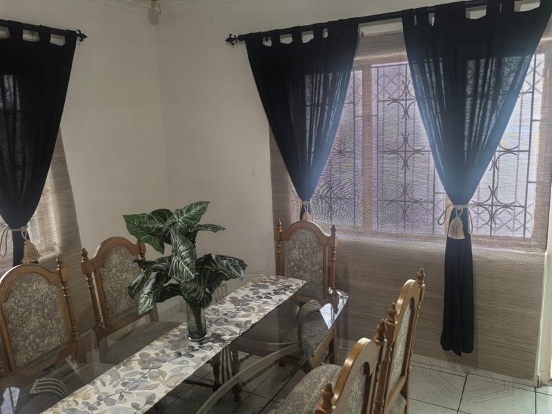 Comfortable 3-Bedroom Home in Sought-After Shallcross - Photo 6