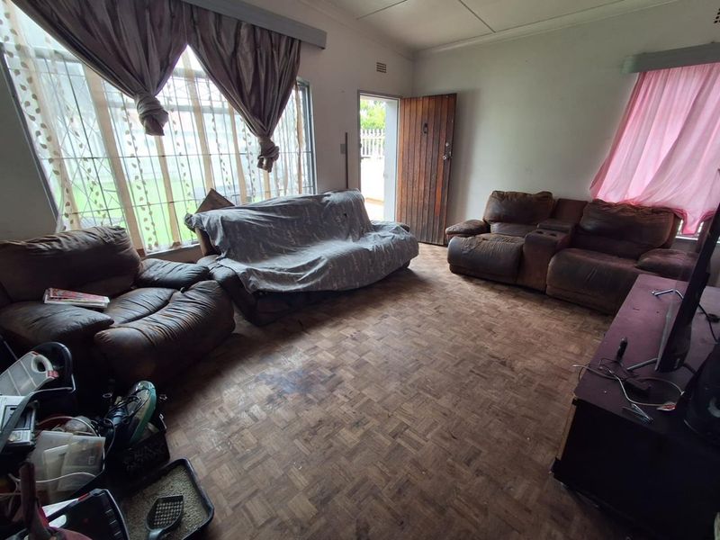 Two Matching Semi-Detached Homes on One Stand in West Turffontein - Photo 3