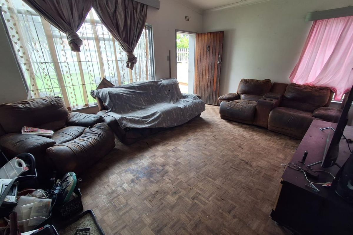 Two Matching Semi-Detached Homes on One Stand in West Turffontein - Photo 3