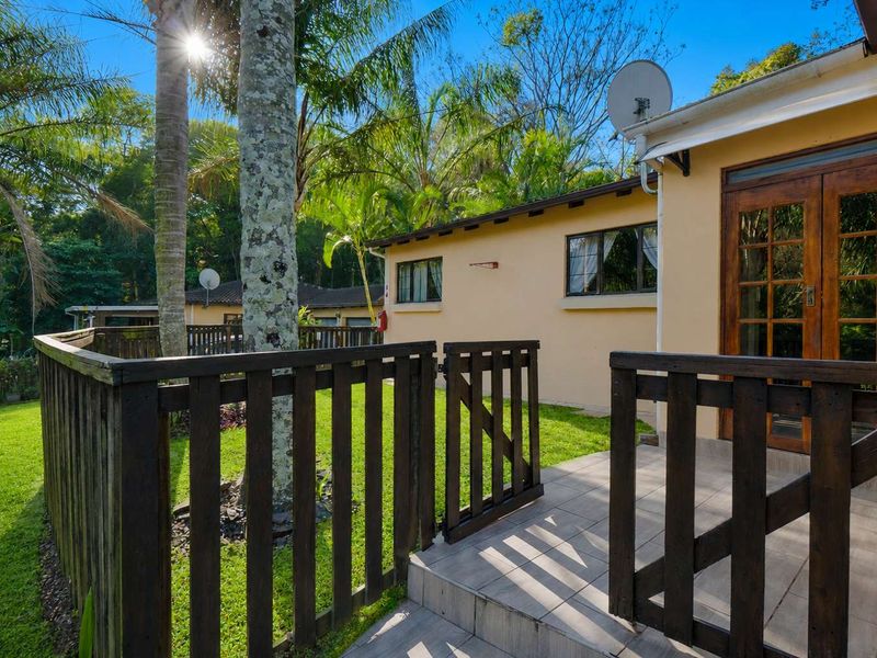 Secure simplex in excellent location - Photo 2