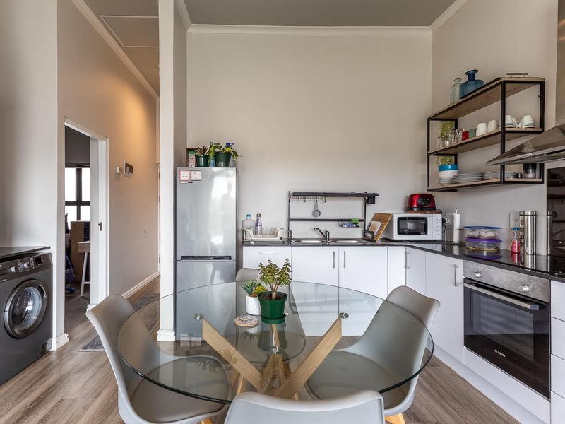 Furnish 2 bedroom apartment in Buhrein Estate - Photo 4