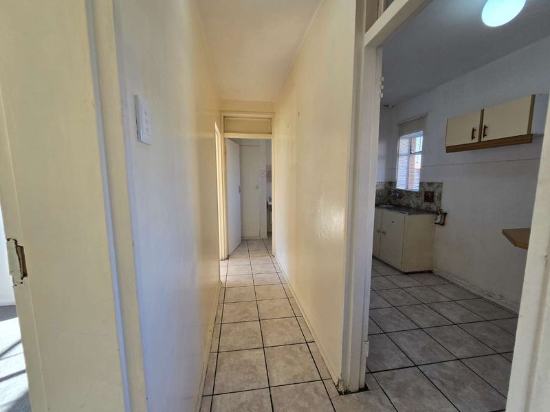 Lock-Up and Go Convenience - Photo 3