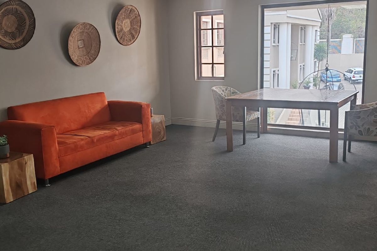 Prime Office Space in Gallagher Business Exchange - Photo 4