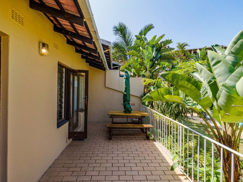 Furnished ground floor and on the beach - Photo 2