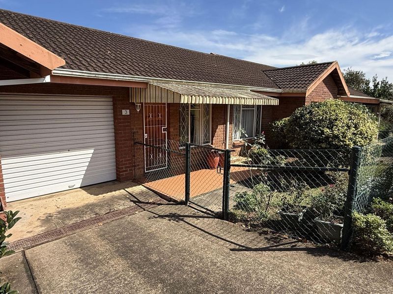 Easy, Comfortable Living in Amberfield - Photo 2