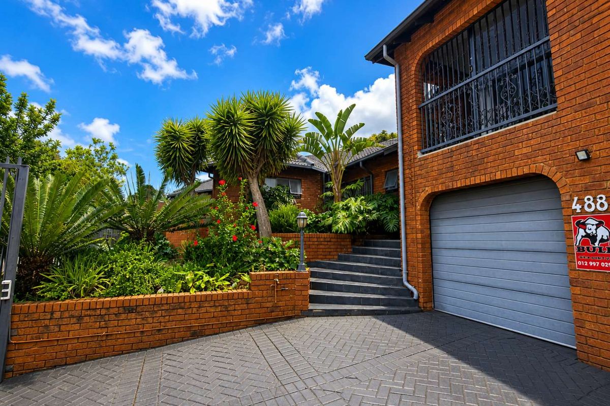 Beautiful 4 Bedroom House to rent - Photo 3