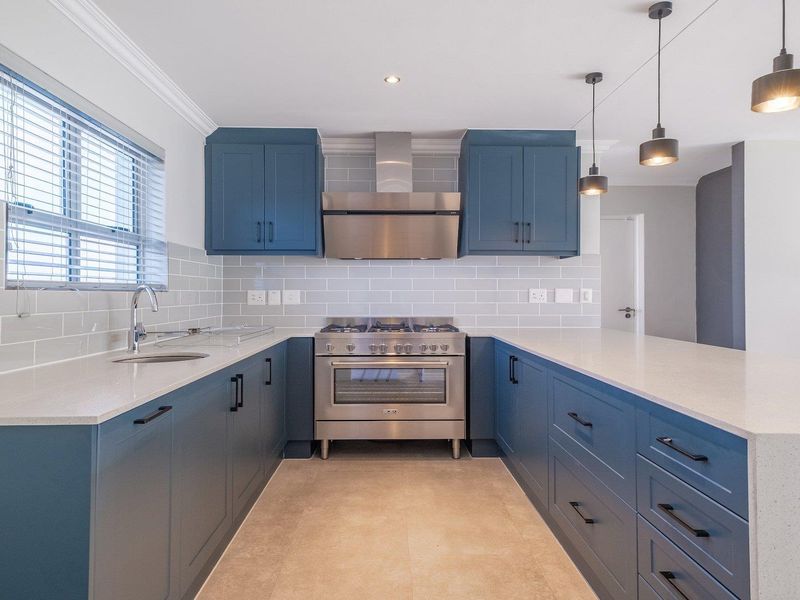 Spacious 3 Bedroom Home in Sought After Estate Available for Rental - Photo 10