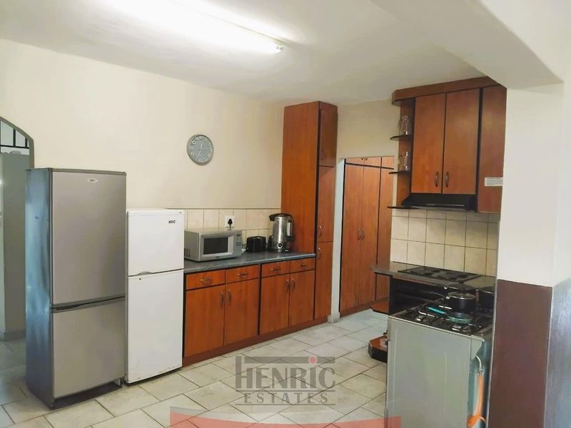 Prime Location Guesthouse Oppertunity - Photo 8