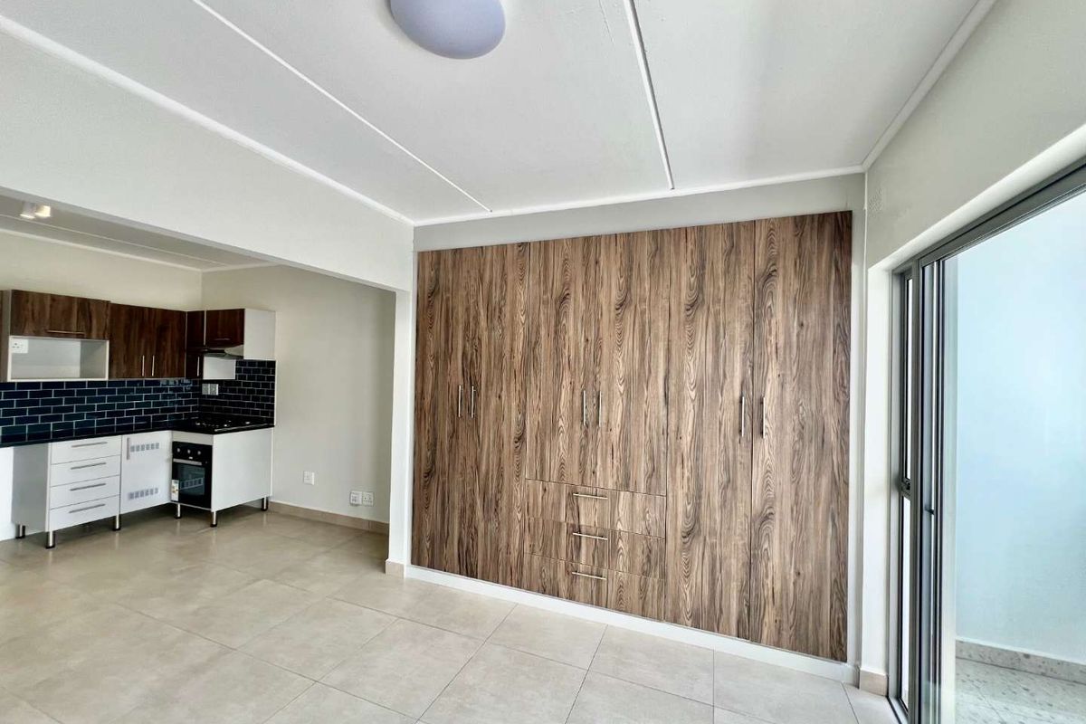 Elevate Your Lifestyle in a Brand New Sandton Studio! - Photo 4