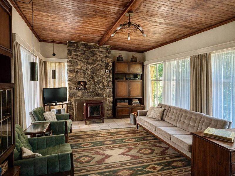 EXCLUSIVE MANDATE - NEAT AND IDEAL FOR A YOUNG  FAMILY TO GROW - LOVELY BIG STAND - Photo 5