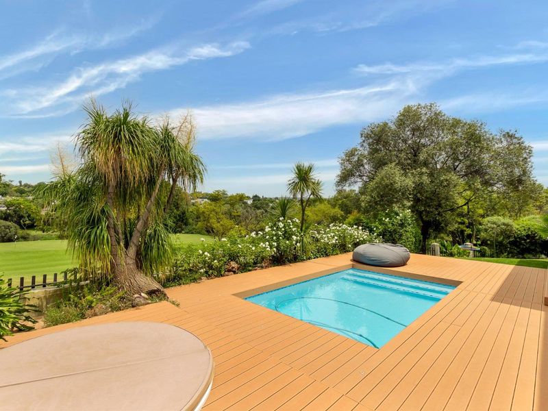 SINGLE STOREY SPLENDOUR - Photo 1