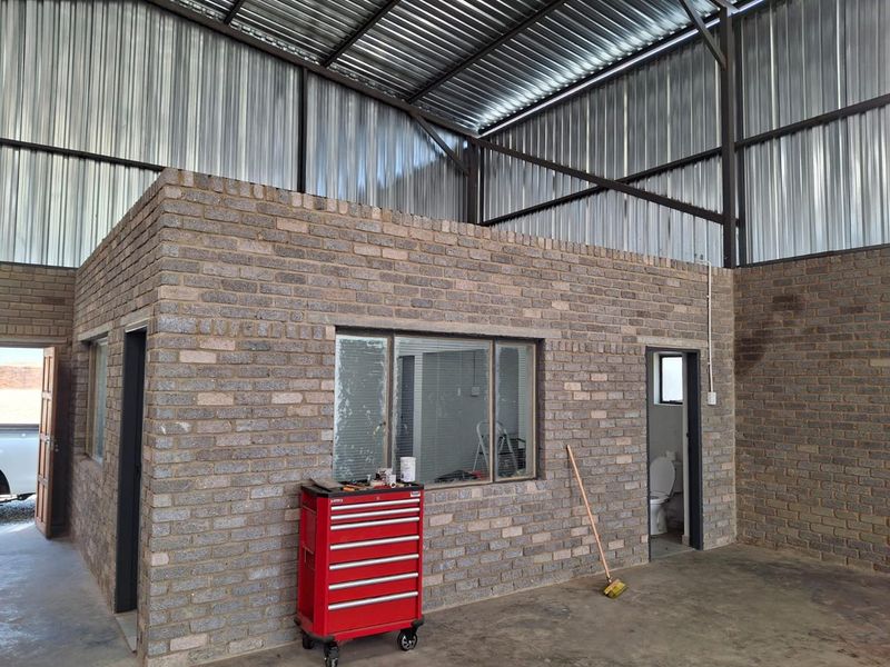 400 m2 Warehouse to let - Photo 4