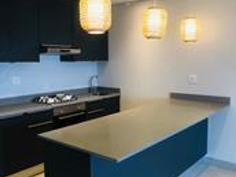 10th Floor - Photo 6