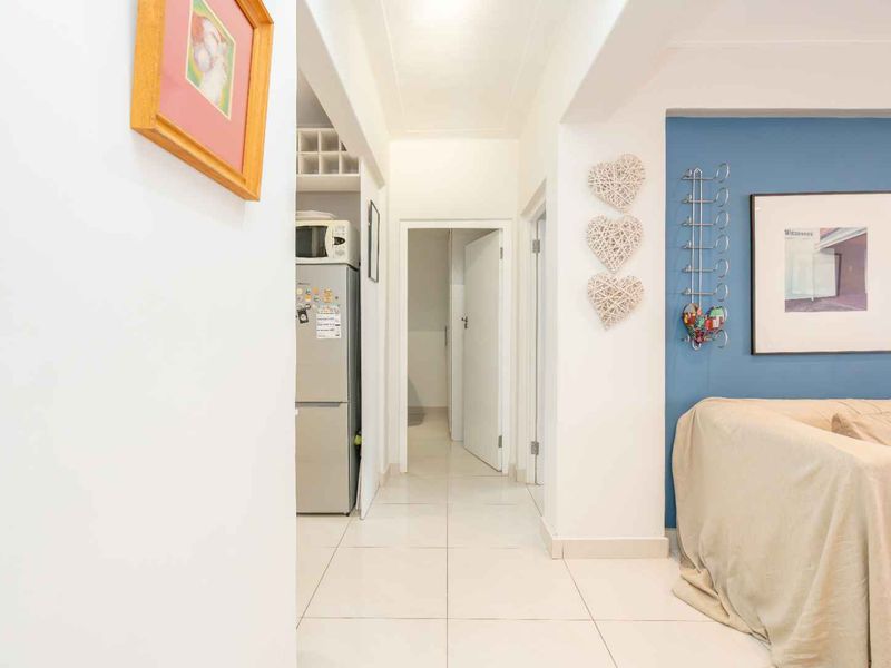 Airbnb Friendly 2 Bed Investment - Photo 3