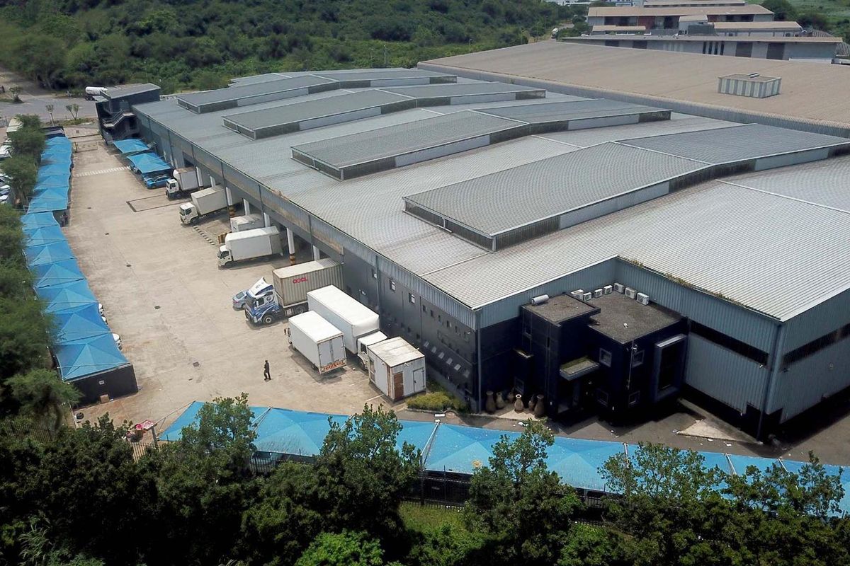 PREMIUM CORPORATE INDUSTRIAL FACILITY FOR SALE - Photo 2