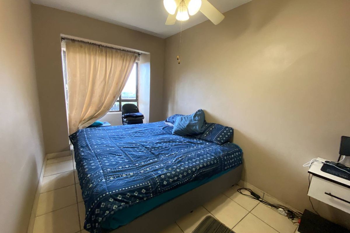 Cozy 1-Bedroom Apartment with Private Garden Awaits You! - Photo 5