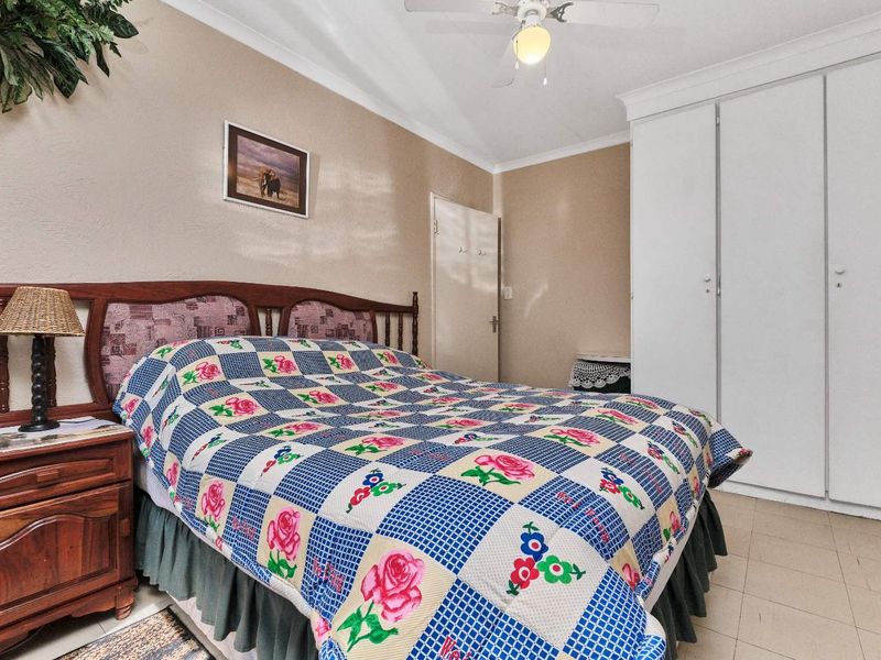 Be part of this exclusive complex next to the Boskruin koppie. - Photo 9