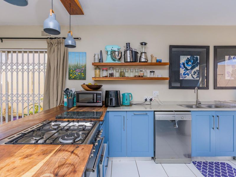 Hendra Estates - Embrace The Pinnacle Of Coastal Living With This Exceptional Property! - Photo 6