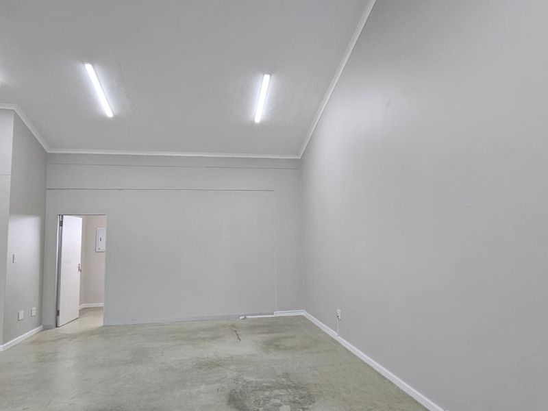 OFFICE SPACE AT 23 ON MAIN - Photo 9