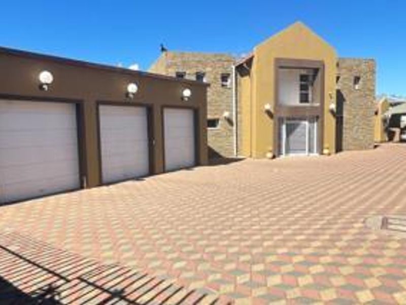 House for Sale - Olympia - Photo 1