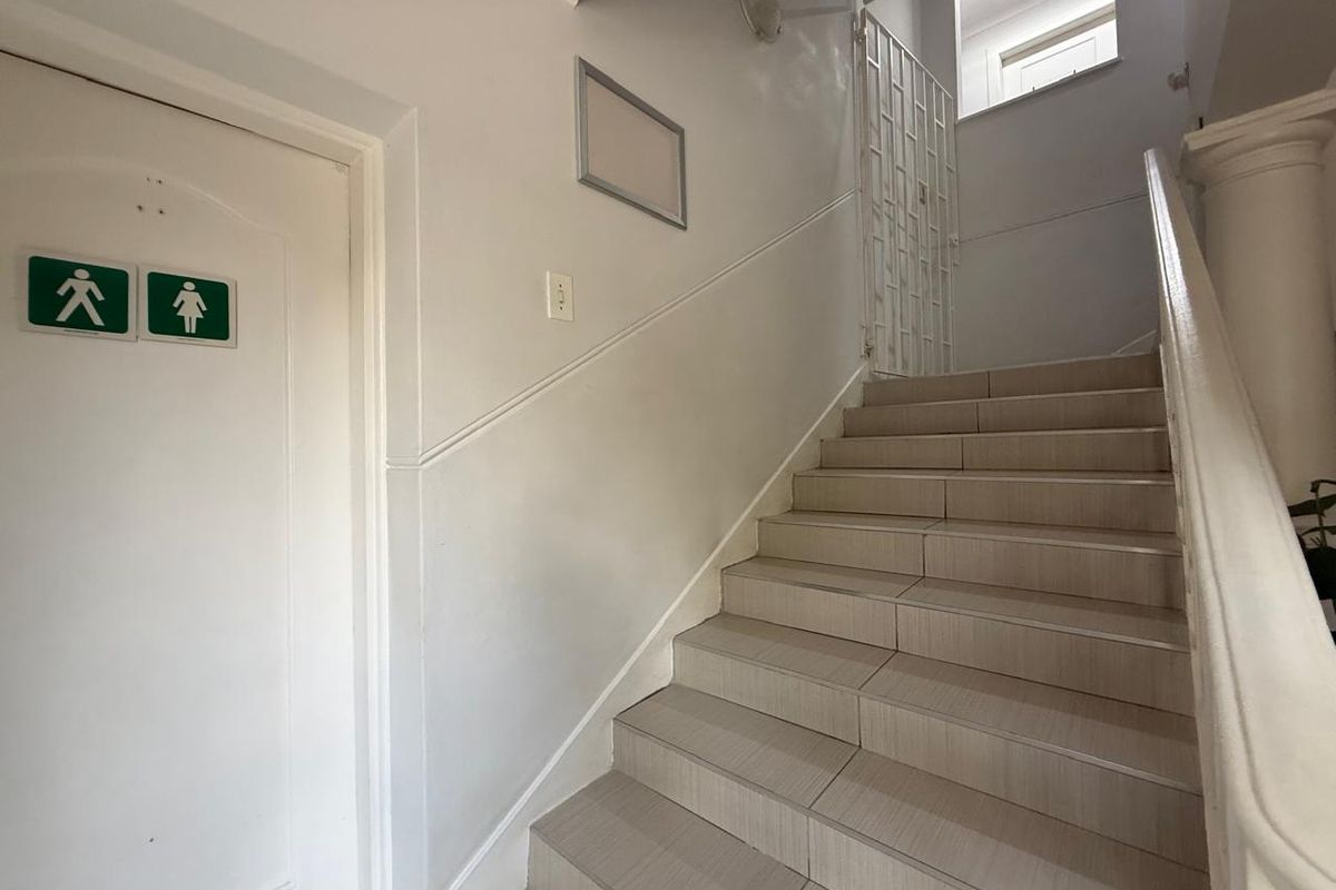 Prime Office Space Available – All-Inclusive Amenities - Photo 4