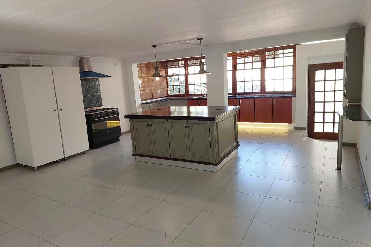 2 BEDROOM COTTAGE TO RENT NEAR BEVERLEY GARDENS - Photo 4