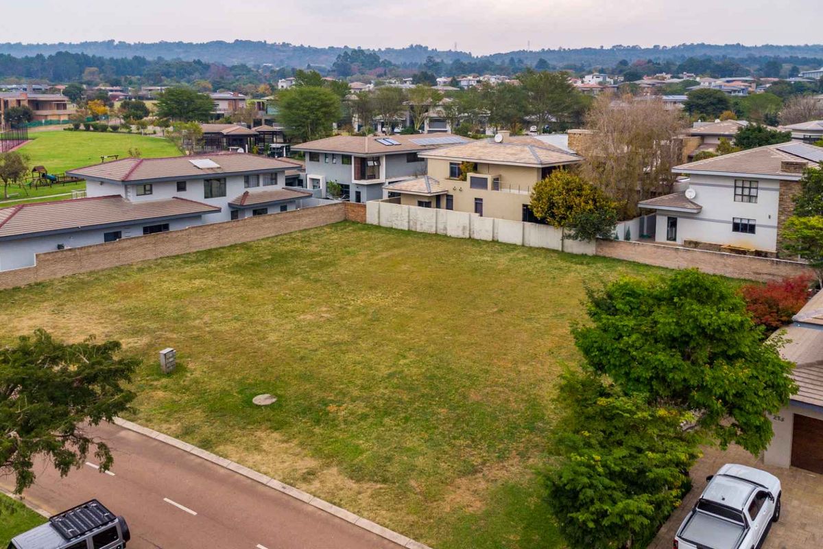 Vacant Stand for Sale in Lombardy Estate – Build Your Dream Home - Photo 4