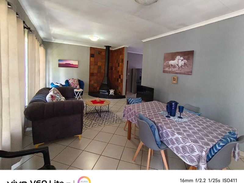 House for Sale in Brackendowns. - Photo 5