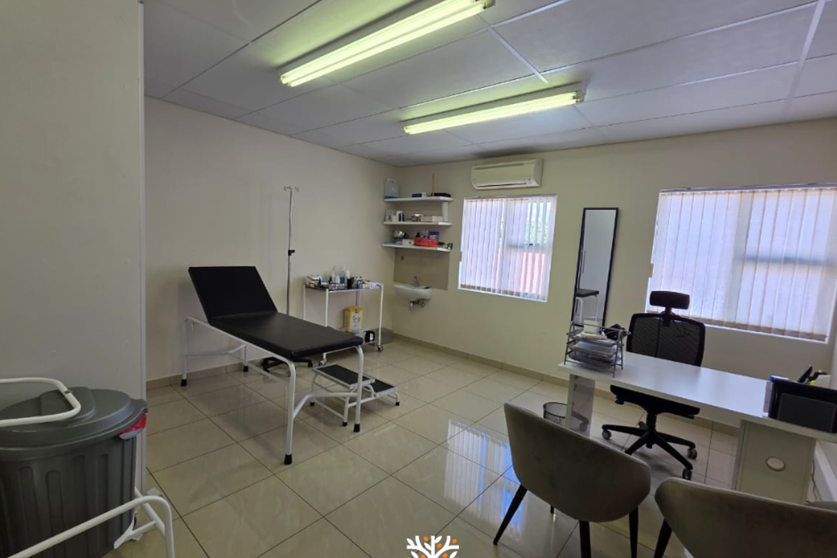 Medical Offices For Rent | N$30 000 | Available 1 May 2026 - Photo 5