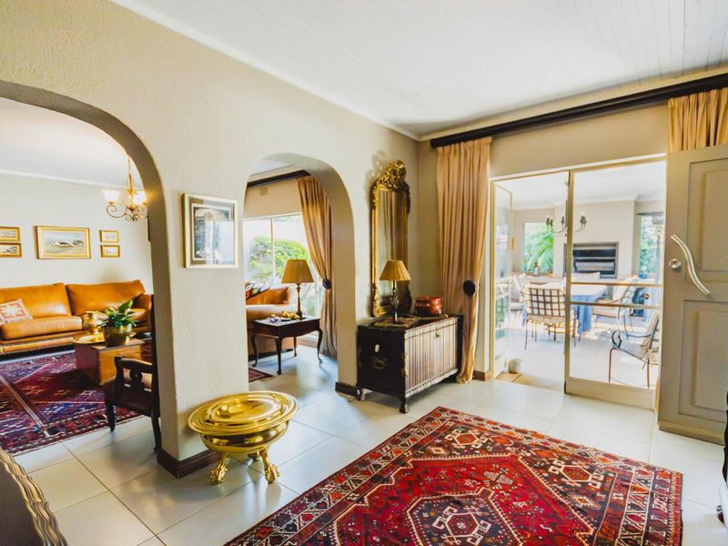 Spacious family abode in a security estate! - Photo 10