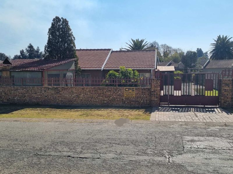 Priced to Sell !! - Photo 2