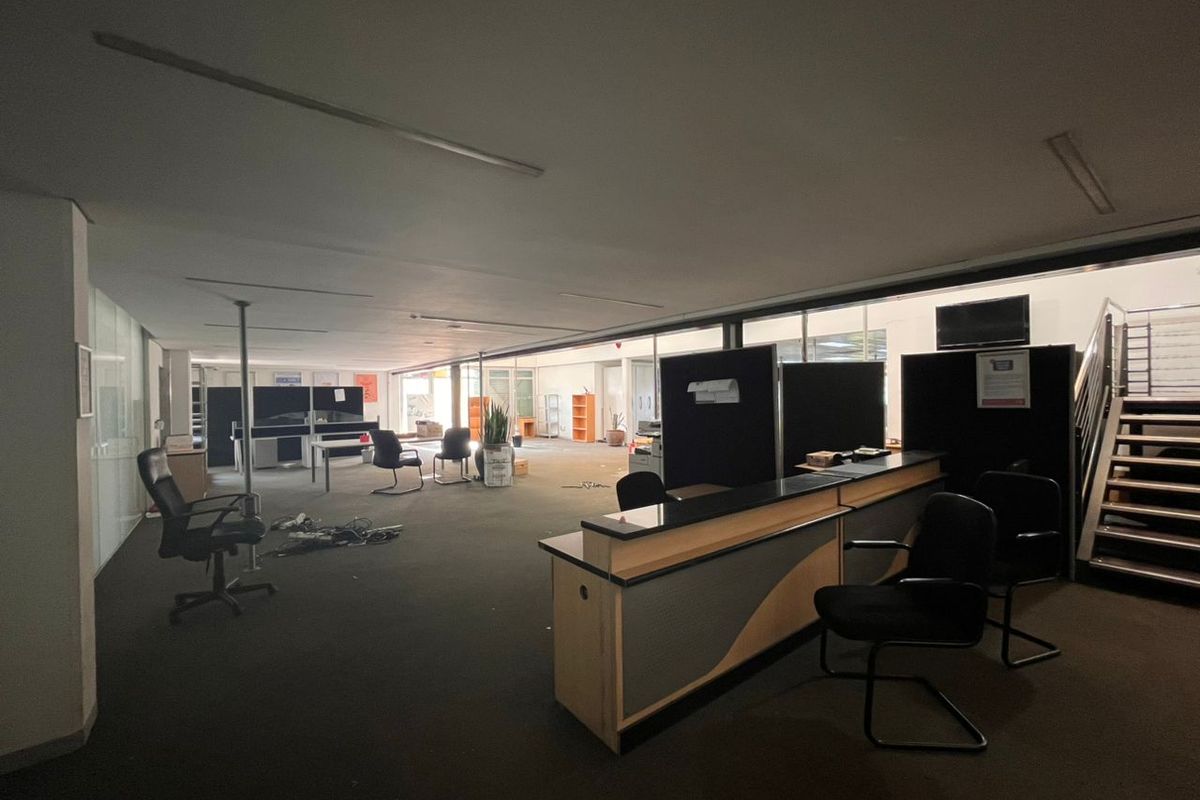 Building To Rent – Windhoek CBD - Photo 3