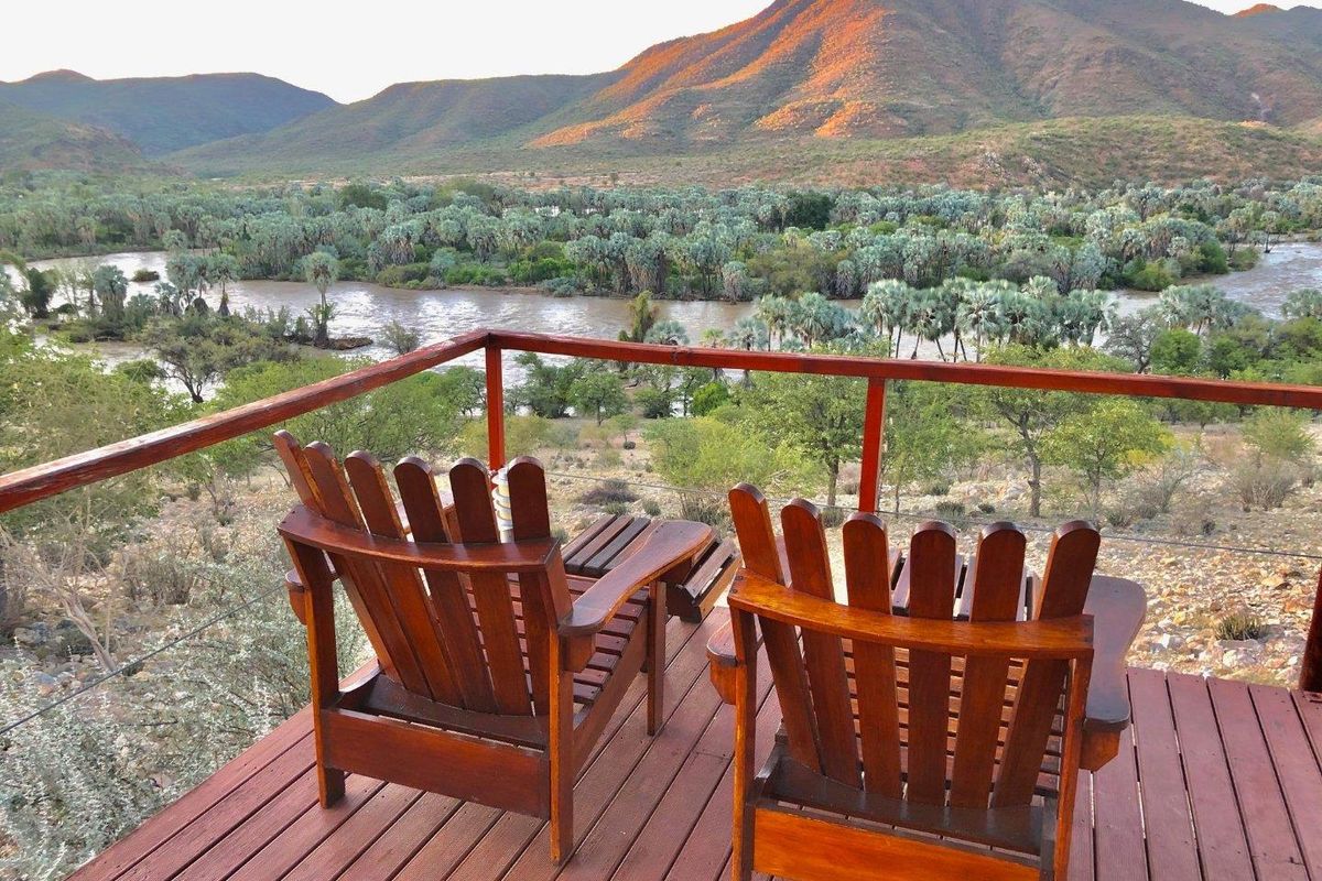 FOR SALE - LODGE IN EPUPA - PRICE NEGOTIABLE - Photo 2