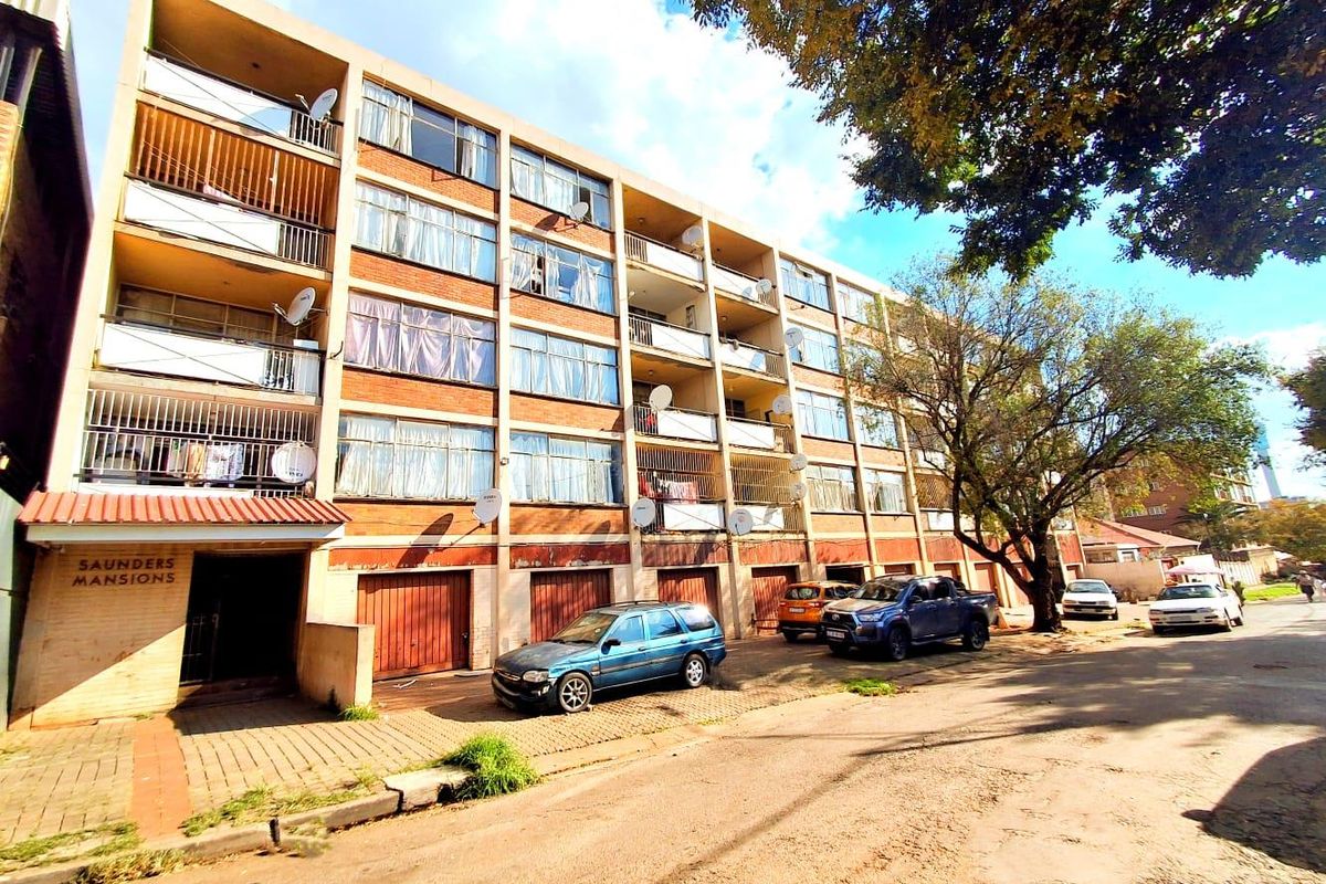 Best investments for first time home owners and investors! - Photo 2