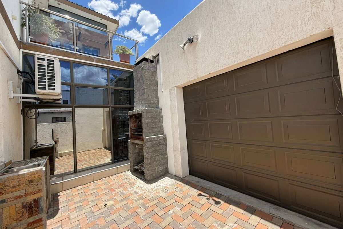 Free standing house FOR SALE - Khomasdal - Photo 2