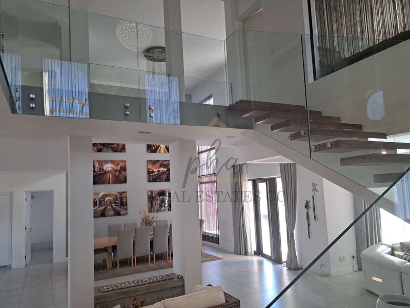 Stylish 5 bedroom home with indoor pool for sale in prime area in Walvis Bay selling for N$10.5 mil - Photo 7