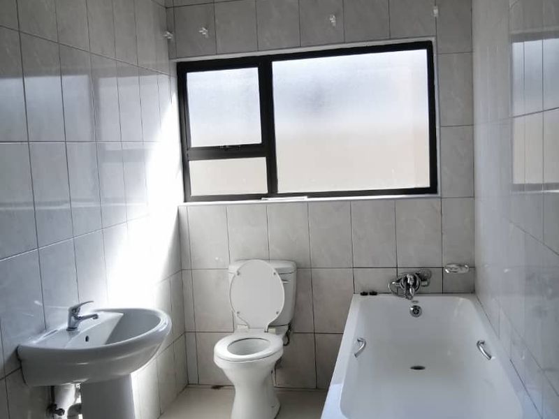 Flat for sale,Okahandja - Photo 2
