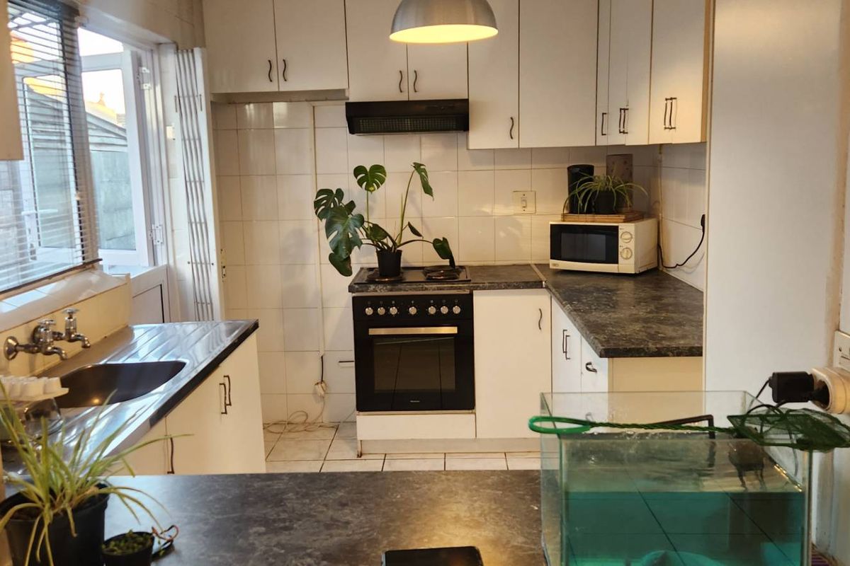 Your Comfy Family Home Awaits. - Photo 5