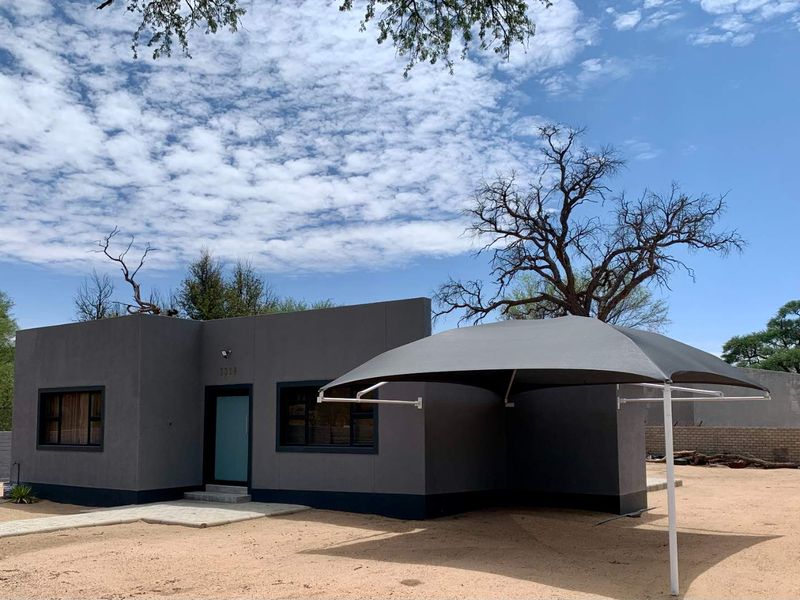 🌟 Discover Your Dream Home by the River, Okakango River Estate, Okahandja!🌟 - Photo 2