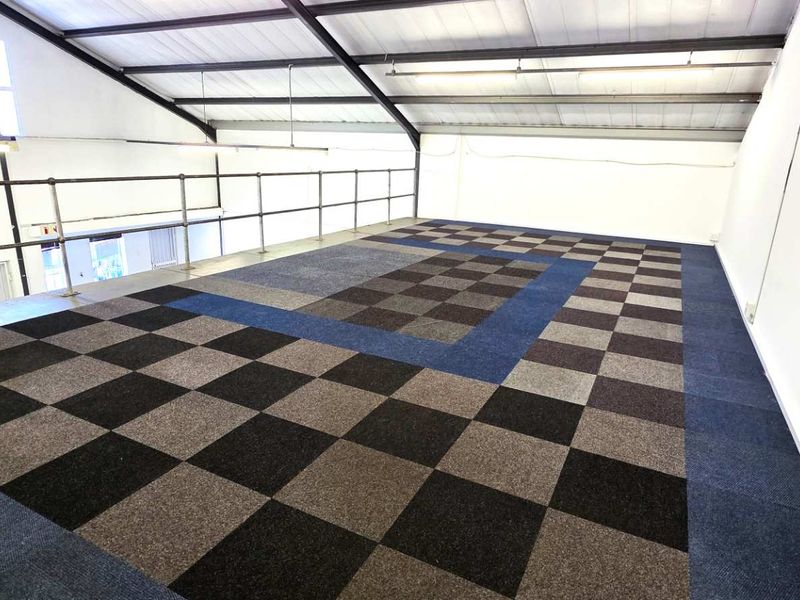 Double Volume Warehouse in Popular Business Park - Photo 7