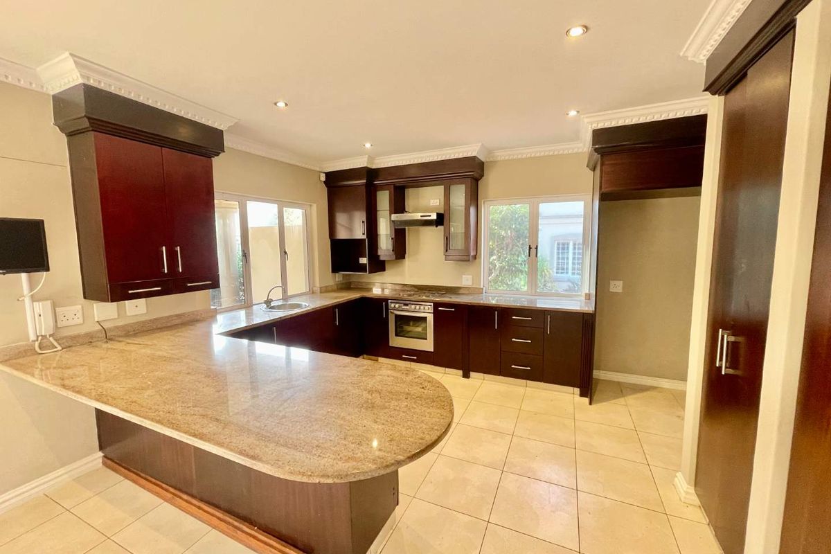 Exclusive Garden Unit in a Premier Estate - Photo 3