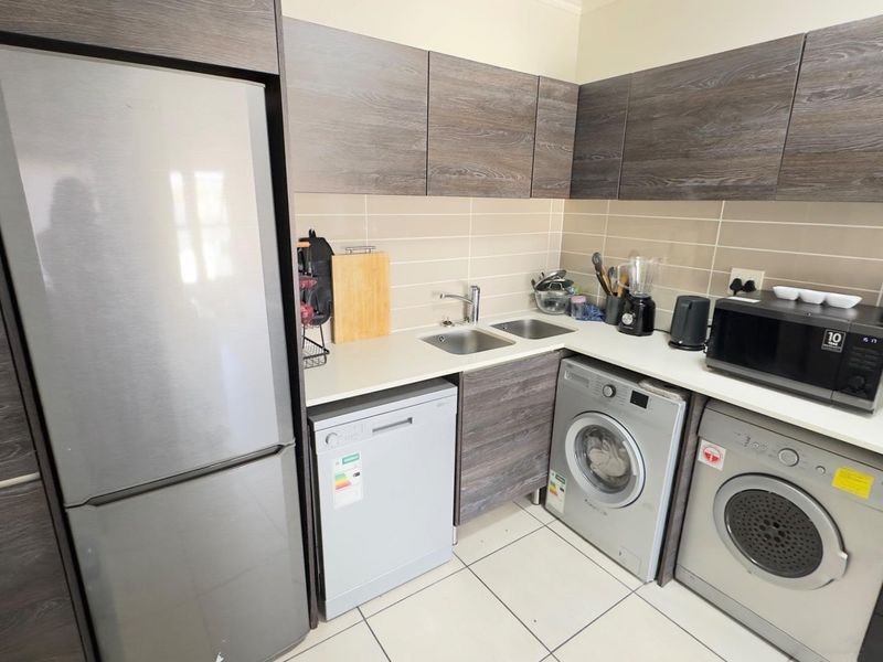 1 bed 1 bath apartment in Amsterdam estate - Photo 7