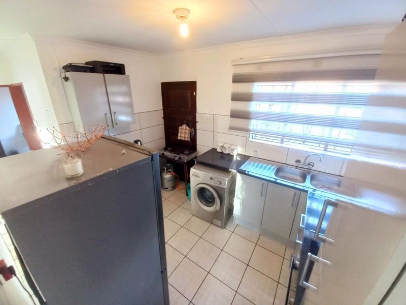 Three bedrooms house for sale in Lotus Gardens - Photo 8